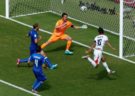 Costa Rica’s Bryan Ruiz scores against Italy’s Gianluigi Buffon in Recife, Brazil, 20 June 2014 Costa Rica’s Bryan Ruiz scores against Italy’s Gianluigi Buffon in Recife, Brazil, 20 June 2014